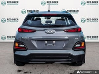 The 2021 Hyundai Kona Preferred is a pre-owned compact SUV offering a practical and well-equipped co... (image 5)