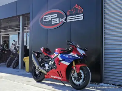 Honda CBR1000RR-R Fireblade SP Since its introduction in 1992, Honda’s iconic Fireblade has evolved...