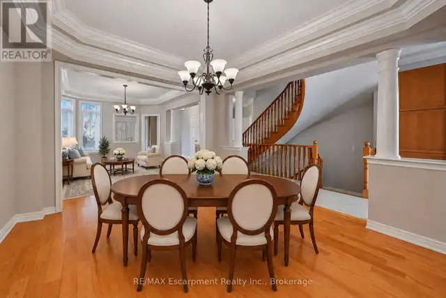 2365 HERTFORDSHIRE WAY Oakville (JC Joshua Creek), Ontario in Houses for Sale in Oakville / Halton Region - Image 9