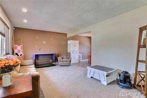 91 ROTHWELL CRESCENT in Houses for Sale in Regina - Image 3