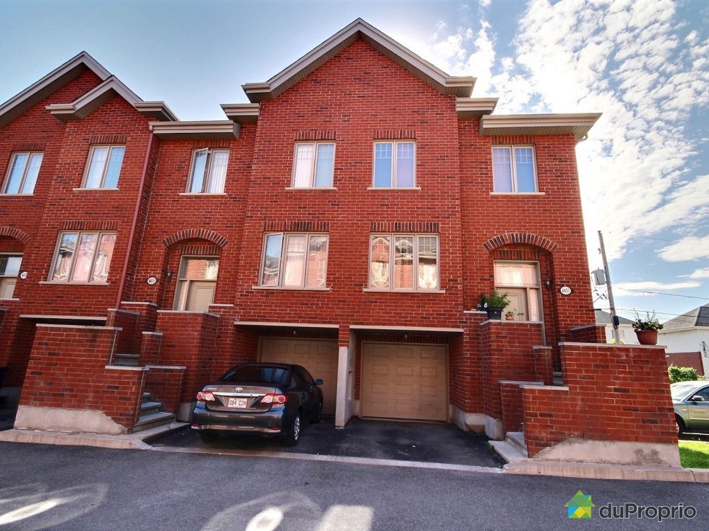 $649,000 - Townhouse for sale in Chomedey — photo 1