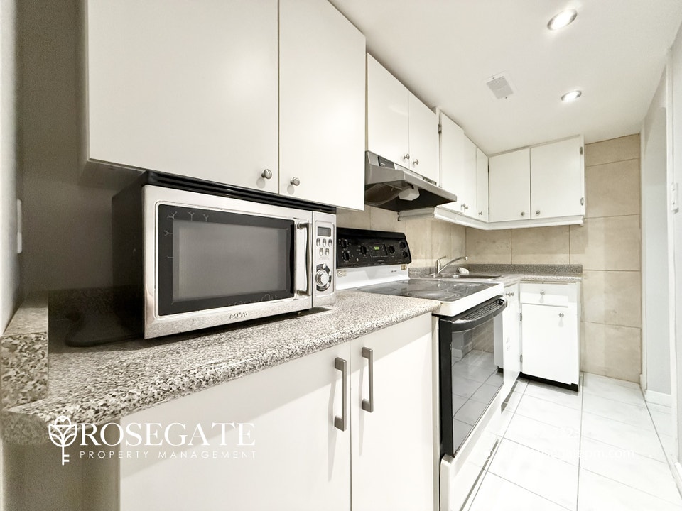 3-Bedroom Basement Apartment in Scarborough 3