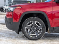 This Jeep Cherokee has a dependable Intercooled Turbo Gas/Electric I-4 1.6 L/98 engine powering this... (image 8)