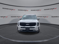 Sunroof, Power Passenger Seat, Power Driver's Seat, Leather Seats, Lane Departure, Hitch Receiver, H... (image 3)
