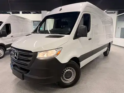 2024 Mercedes-Benz Sprinter Cargo Van $185/SEMAINE TAXES ET INTERETS INCLUS AVEC $6000 EN ACOMPTE SU...