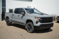 --DRIVE THE DREAM THIS SUMMER AT ADRENALIN MOTORS! NOW LOCATED IN GASOLINE ALLEY, RED DEER!-- 5.3L V... (image 2)