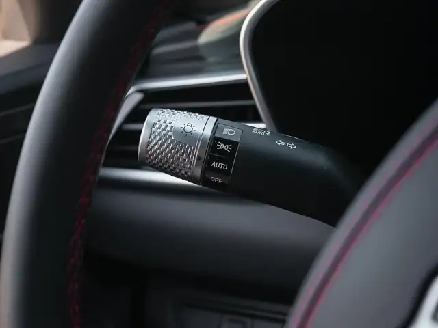2026 Genesis G70 3.3T Sport Low Km | Nappa Leather Interior |...5737762594082201615