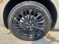 This Executive Driven Lincoln has been carefully driven by one of our employees or as a courtesy ser... (image 2)