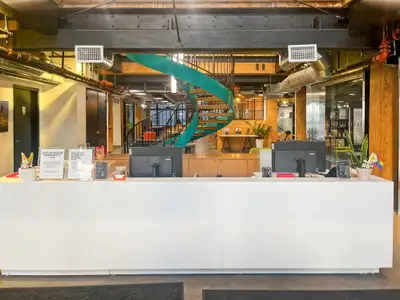 Have everything you need to facilitate new connections and build a business presence. Get a top-notc...