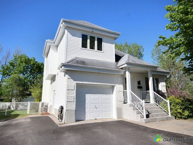 $950,000 - 2 Storey for sale in Otterburn Park — photo 1