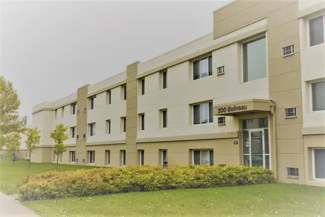 St. Vital Villa & Westover Square - 2 Bedroom  Apartment for Ren in Long Term Rentals in Winnipeg - Image 2