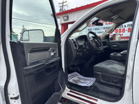 BIGHORN | 4X4 | CREW CAB | LONG BOX | BED LINER | 6.4L HEMI This 2019 Ram 3500 BIGHORN delivers unco... (image 8)