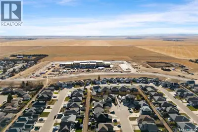 Nestled in the southeastern corner of Moose Jaw, the burgeoning neighborhood of Westheath invites yo...