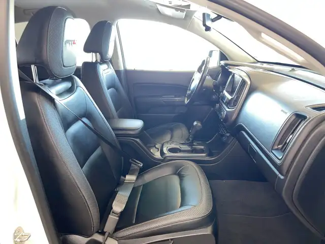 2021 GMC Canyon Crew At4 Short Box Local Trade, Rear Camera, Hea in Cars & Trucks in Regina - Image 33