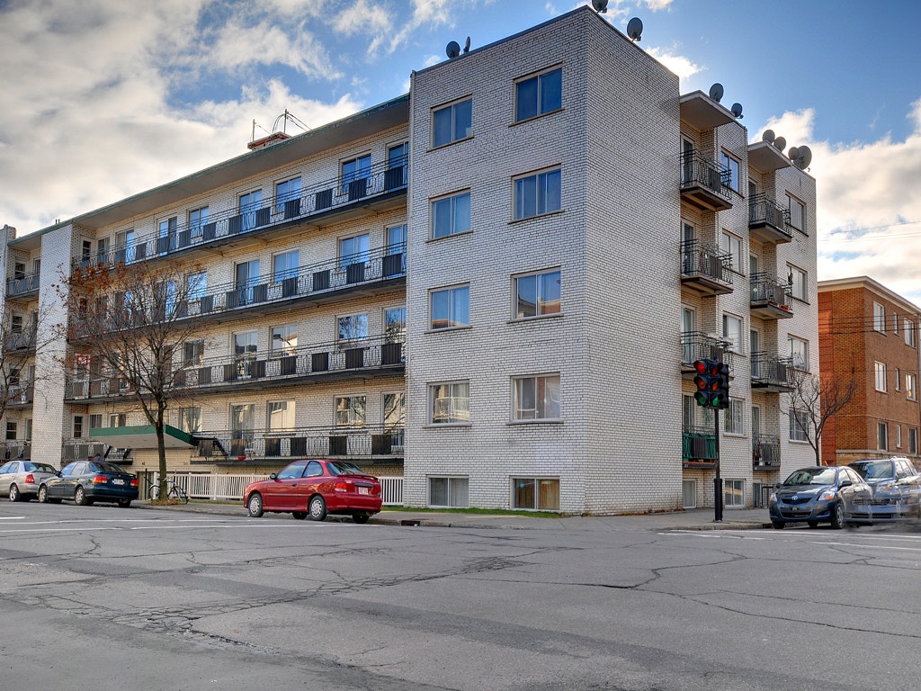 7470 rue Lajeunesse — photo 1