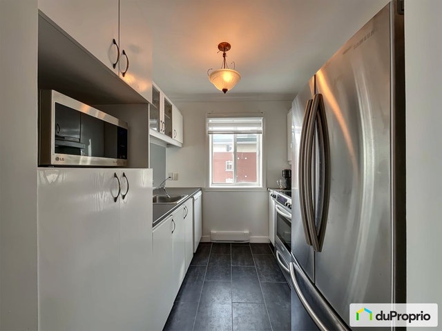 $349,900 - Condominium for sale in St-Basile-Le-Grand — photo 2