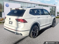 This Volkswagen Tiguan delivers a Intercooled Turbo Regular Unleaded I-4 2.0 L/121 engine powering t... (image 4)