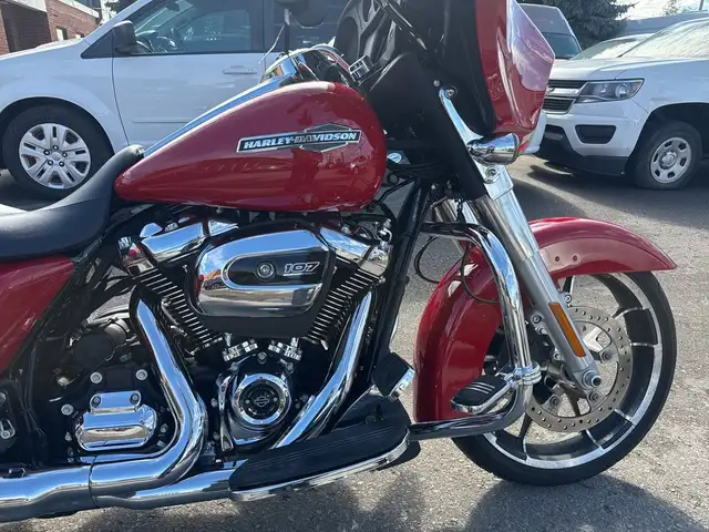 2023 Harley-Davidson Street Glide ~ STREET GLIDE ~ CANANDIAN ~ 1 in Sport Touring in City of Toronto - Image 28