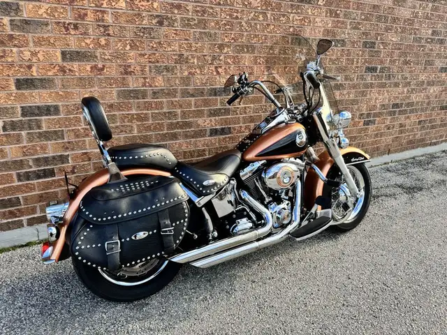 2008 Harley-Davidson Heritage Softail Classic **105th ANNIVERSAR in Street, Cruisers & Choppers in Markham / York Region - Image 4