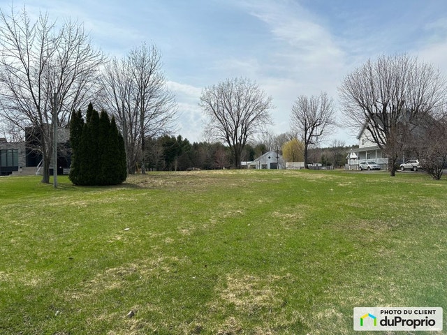 $325,000 - Residential Lot for sale in Sorel-Tracy — photo 1