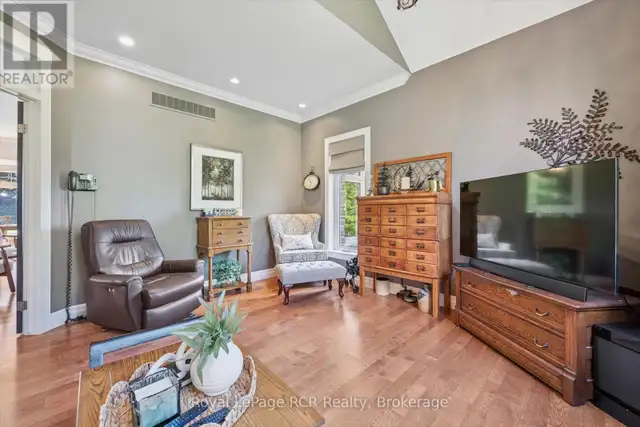 411491 SOUTHGATE 41 SIDE ROAD Southgate, Ontario in Houses for Sale in Stratford - Image 30