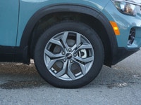 2024 Kia Seltos LX AWD Stylish, practical, and ready for all-season driving this 2024 Kia Seltos LX... (image 7)