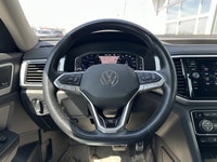 * Drivetrain: 4MOTION All-Wheel Drive with selectable drive modes (Snow, On-Road, Off-Road, Custom).... (image 5)