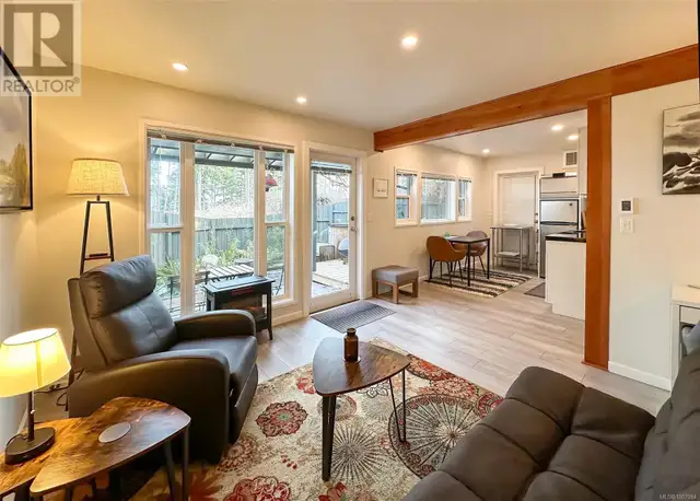 1901 East Rd Denman Island, British Columbia in Houses for Sale in Comox / Courtenay / Cumberland - Image 37