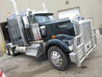 2018 KENWORTH W900L HEAVY DUTY Cash/ trade/ lease to own terms.