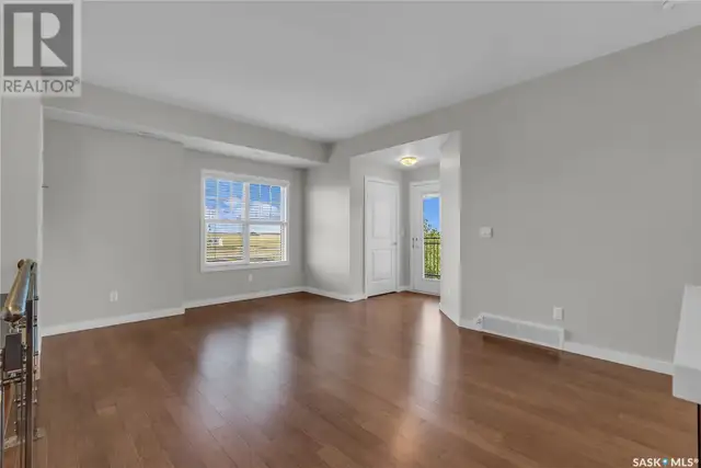 1012 1015 Patrick CRESCENT Saskatoon, Saskatchewan62863790770946122
