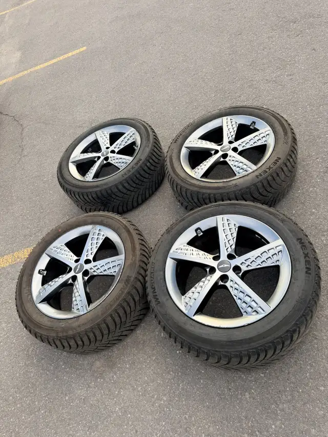 265/50/20 Oem Genesis Gv80 5x114.3 nexen winters hyundai in Tires & Rims in City of Toronto - Image 4