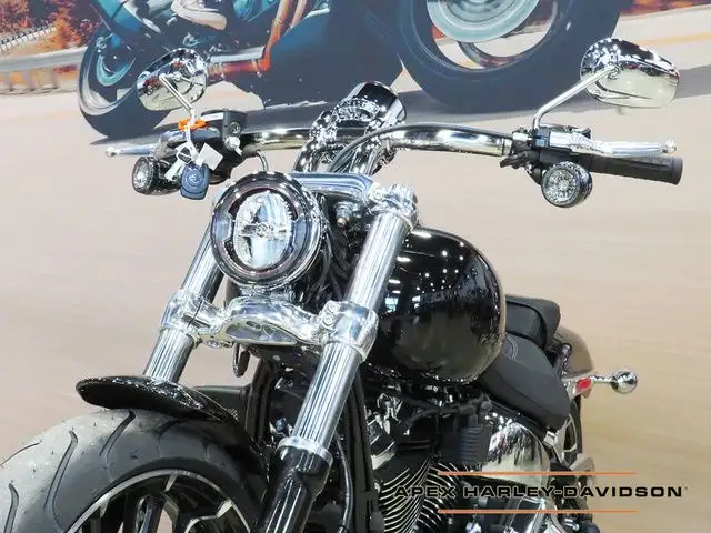 2026 Harley-Davidson Softail FXBR - Breakout in Street, Cruisers & Choppers in Cambridge - Image 9