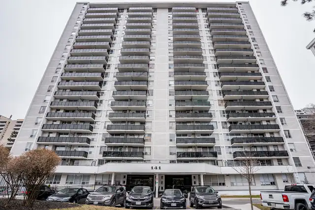Davisville Village Apartments - Bachelor available at 141 Davisv in Long Term Rentals in City of Toronto - Image 5