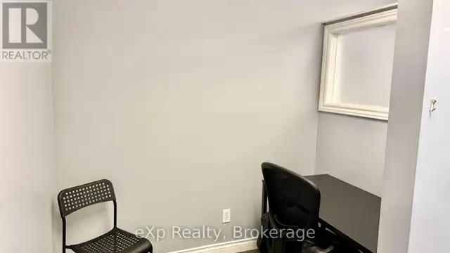 414 10TH STREET Hanover, Ontario in Commercial & Office Space for Rent in Owen Sound - Image 9