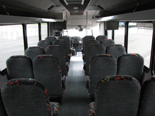 Bus For Sale in Cars & Trucks in City of Toronto - Image 2