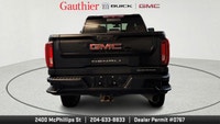 The 2022 GMC Sierra 2500HD Denali blends heavy-duty capability with luxury-truck refinement. With th... (image 3)