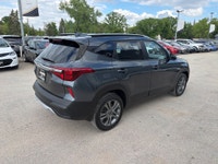 See Dealer Website for Details. Engine: 2 (image 4)