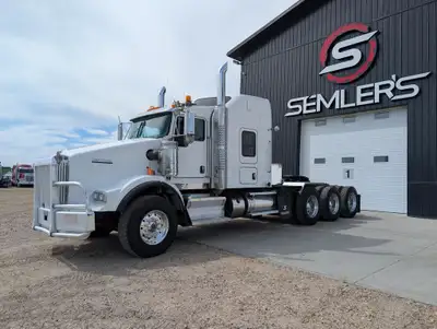 2019 Kenworth T800 Tri Dive X15 Tridem 1 Owner, 1 driver!! Over $50k in work orders just completed f...