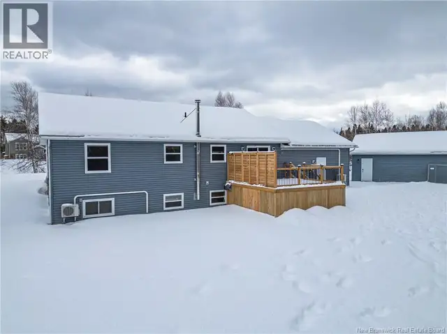 64 Thompson Avenue Burton, New Brunswick in Houses for Sale in Fredericton - Image 8