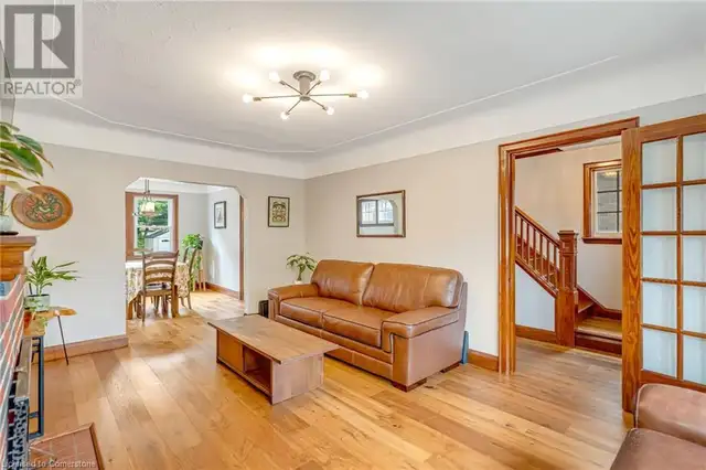 52 DELAWARE Avenue Hamilton, Ontario in Houses for Sale in Hamilton - Image 7