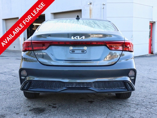 2022 Kia Forte EX | Carplay | Heated Seats + Wheel | No Accident in Cars & Trucks in Oakville / Halton Region - Image 4