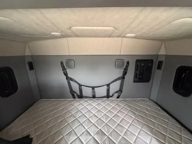 2023 Mack Anthem 64T 48 mDRIVE S40 in Heavy Trucks in Regina - Image 14