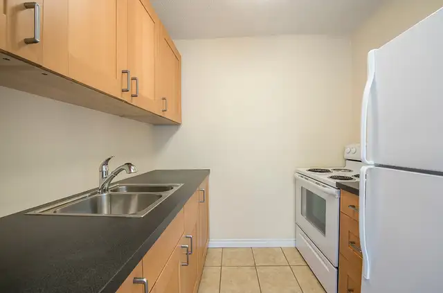 1 Bedroom Apartment near the Armdale rotary ONE MONTH FREE RENT in Long Term Rentals in City of Halifax - Image 8