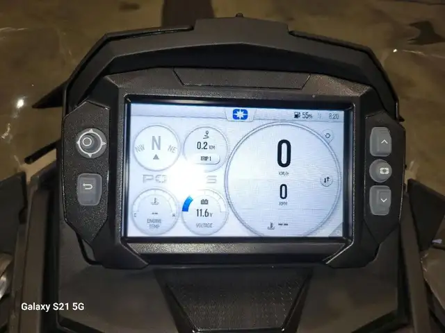 2025 Polaris Titan 650 Adventure 155 1.8 in Snowmobiles in Thetford Mines - Image 12