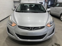 La Hyundai Elantra GL AUTOMATIQUE A/C CRUISE BLUETOOTH 2015 offerte chez AutoStudio 72 à Mirabel est... (image 5)