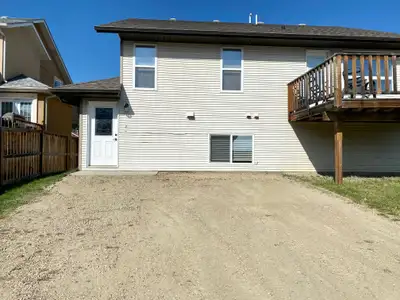 2 Bedroom Basement Suite in Oriole Park