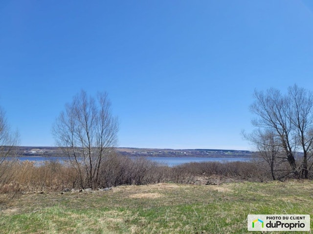 $175,000 - Residential Lot for sale in Ste-Anne-de-Beaupre — photo 1