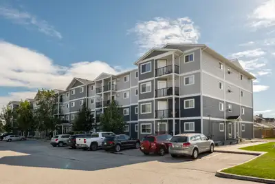Broadstreet's River Meadow Estates offers 1 and 2 bedroom pet friendly apartments for rent in peacef...