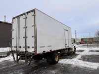 2018 Freightliner M2 106 Ryder Stock ID: 755606 Transmission Type/Speed: AUTO 6 Engine: DIESEL B6.7... (image 5)