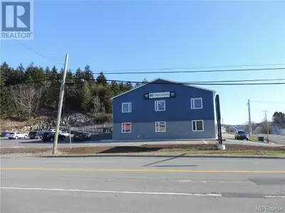 This 15,000 square foot commercial building offers a prime location on Rothesay Avenue with great hi...